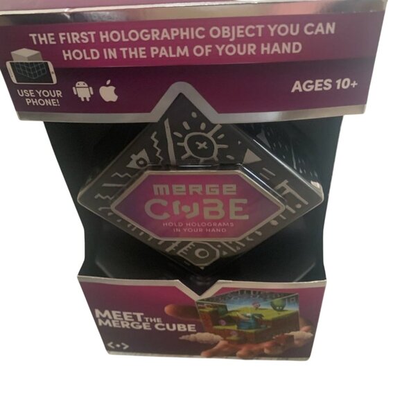 NWT MERGE CUBE, HOLOGRAMS IN PALM OF YOUR HAND - Picture 5 of 5